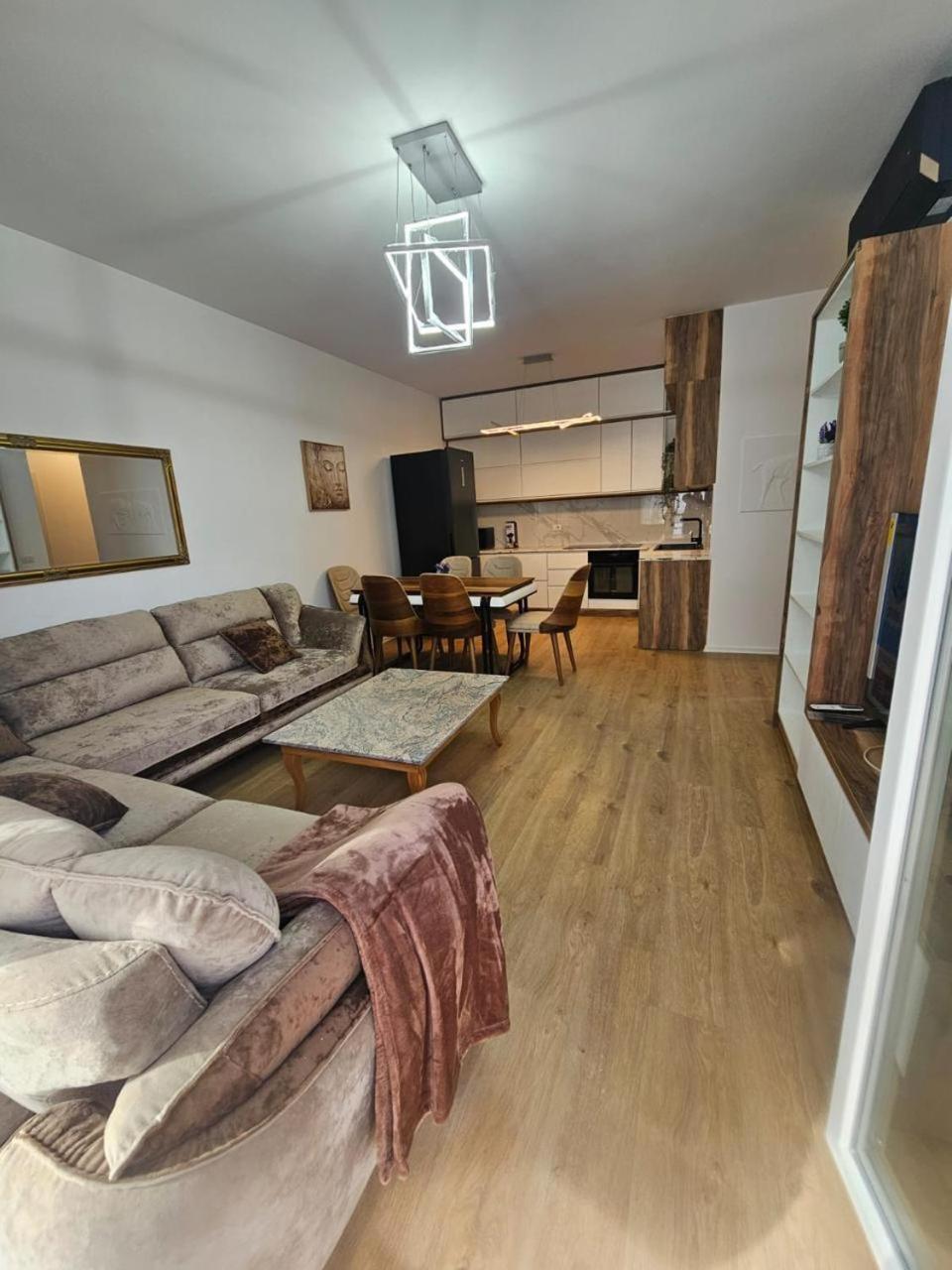 Liqeni I Thate - Apartment