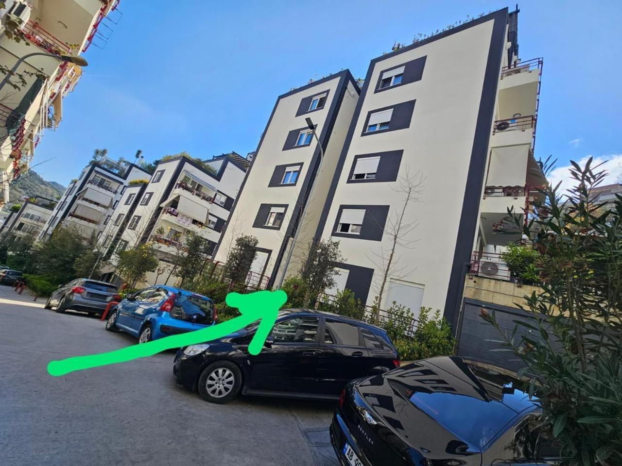Apartment Liqeni I Thate -